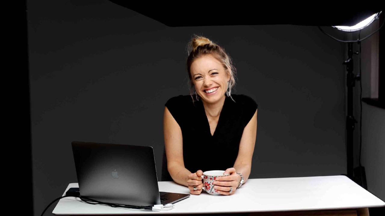 Grace Lever – The Facebook Group Project